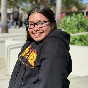 Meet your Posher, Sky